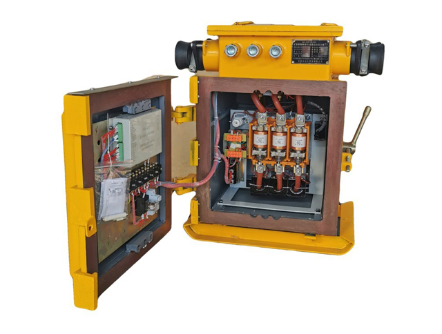 矿用隔爆兼本质安全型真空电磁起动器QJZ-400(315,200)、1140(660)-2